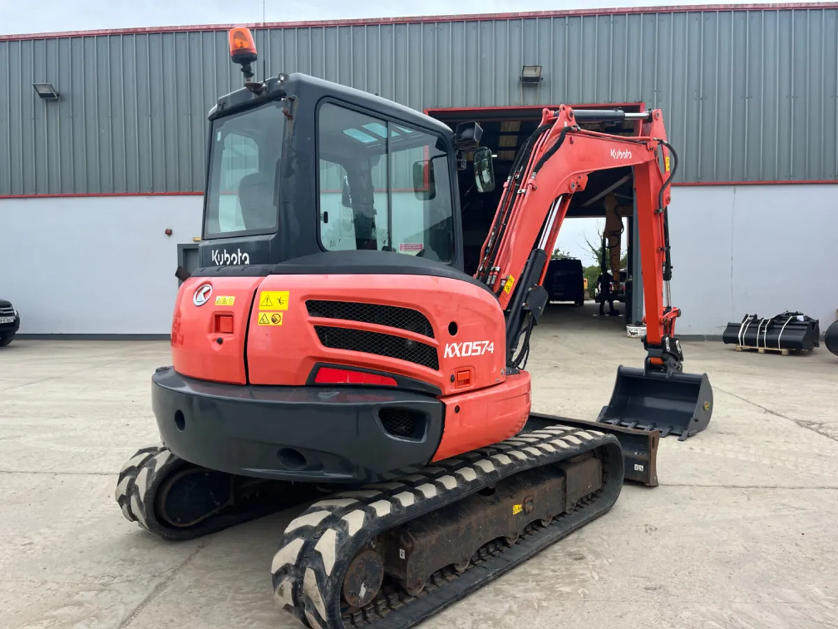 2019 Kubota KX057-4 - Image 4