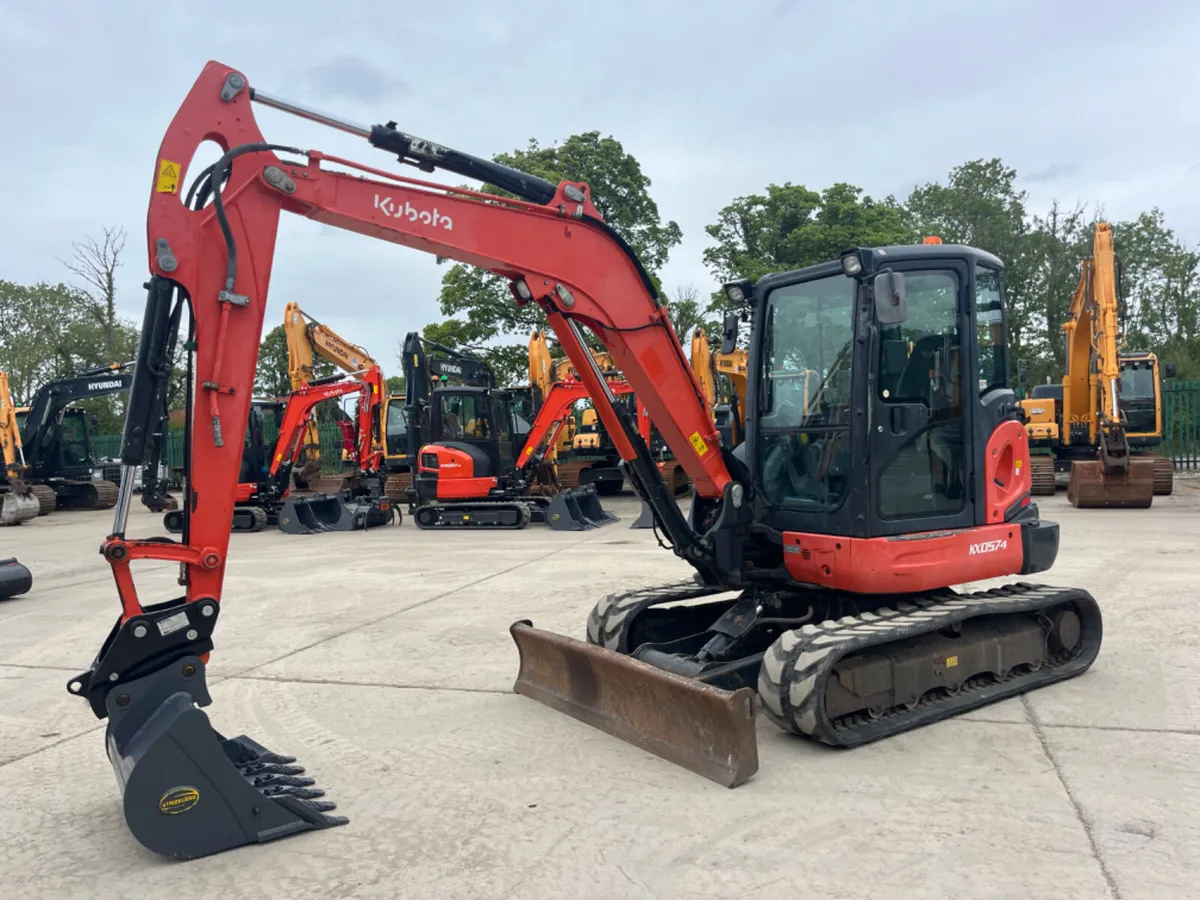 2019 Kubota KX057-4 - Image 2