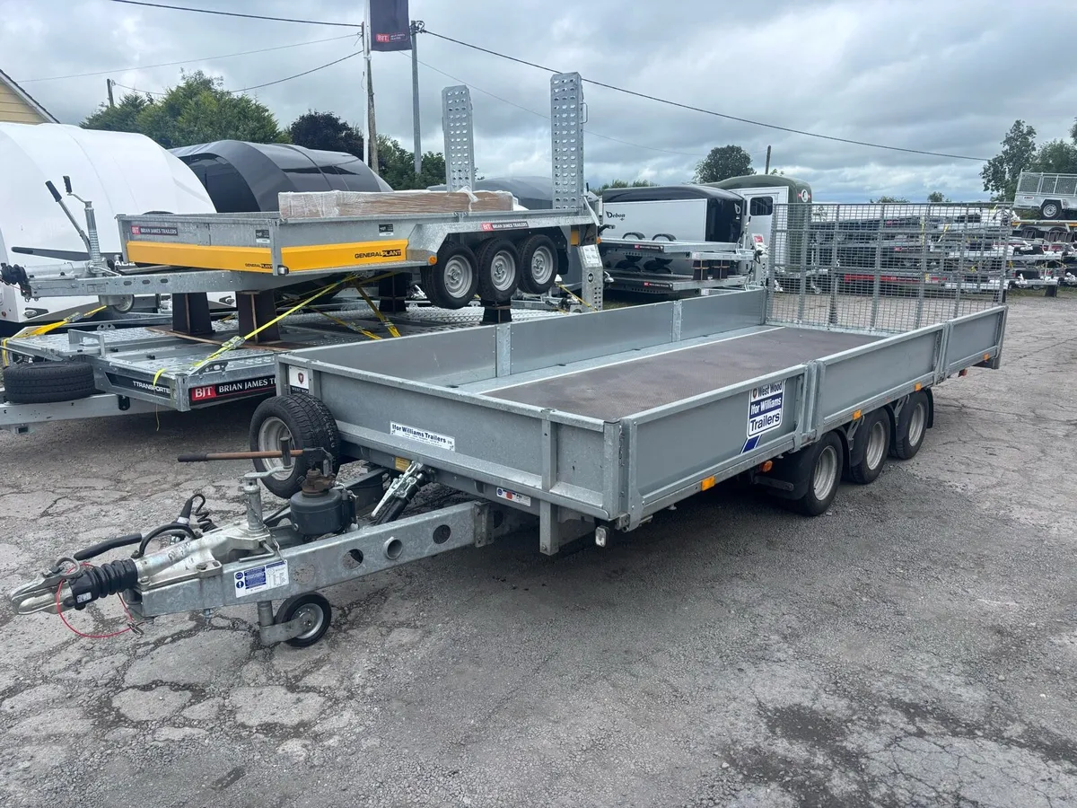 18 ft Ifor Williams tilt bed drop sides flat bed - Image 1