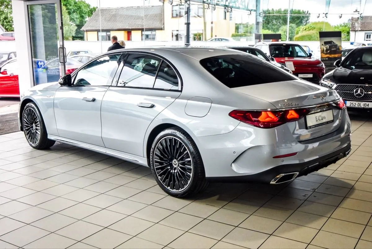 Mercedes-Benz E-Class E300de AMG Plus Night Pack - Image 2