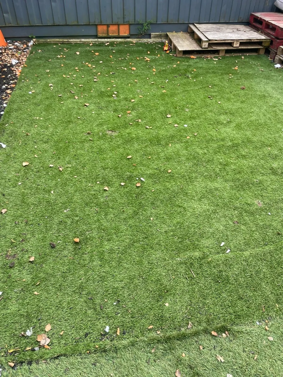 4X4 ARTIFICAL turf - Image 4