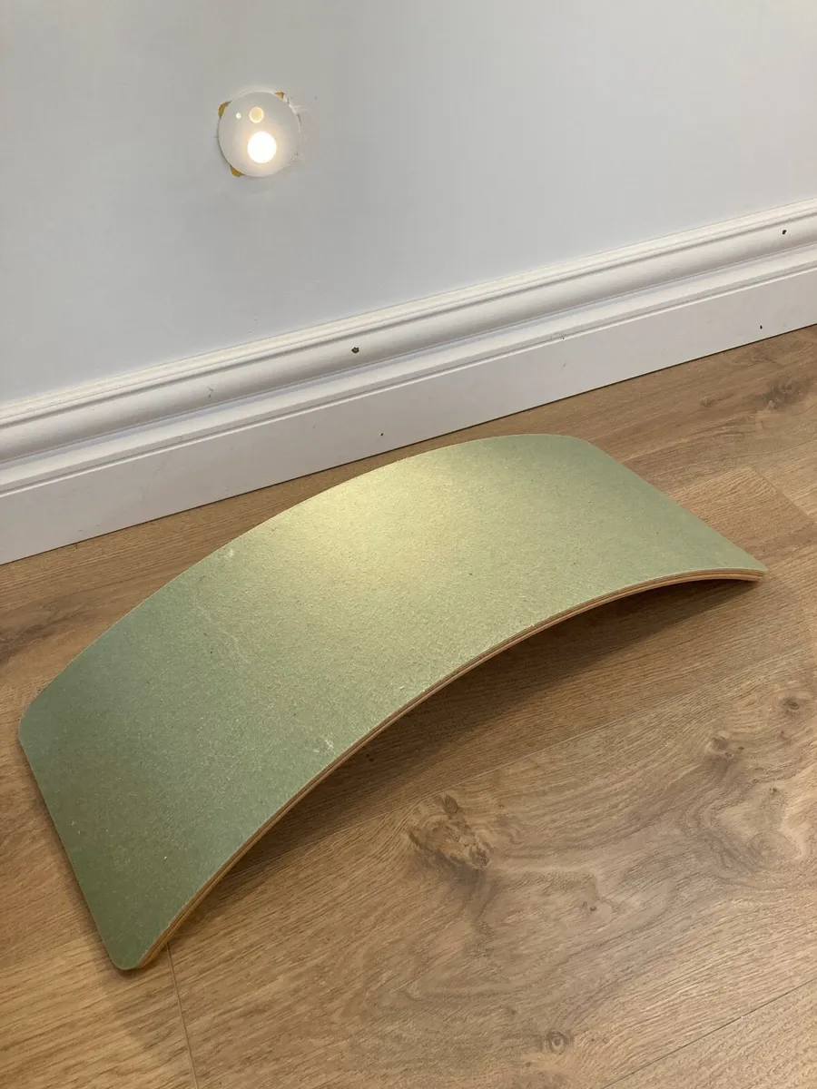 Wobbel Starter with Deck & Pillow - Image 3