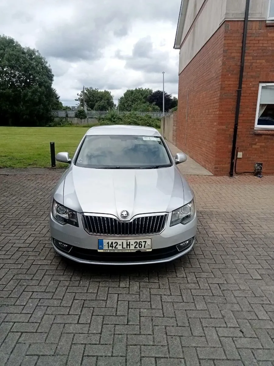 Skoda superb - Image 1