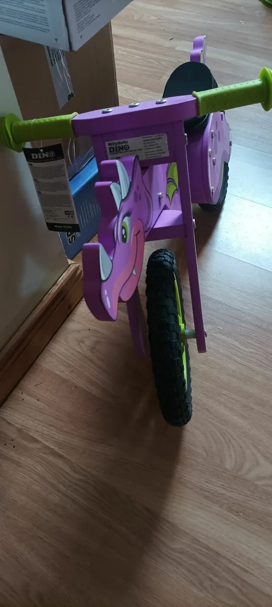 Wooden Balance Bike Brand NEW - Image 3