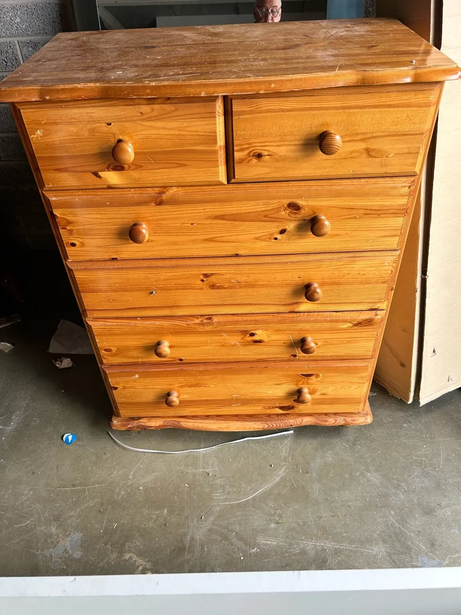 Free pine dresser
