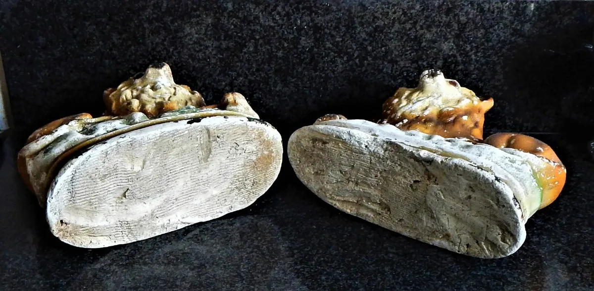 Pair of Vintage Lions Figurines - Image 4