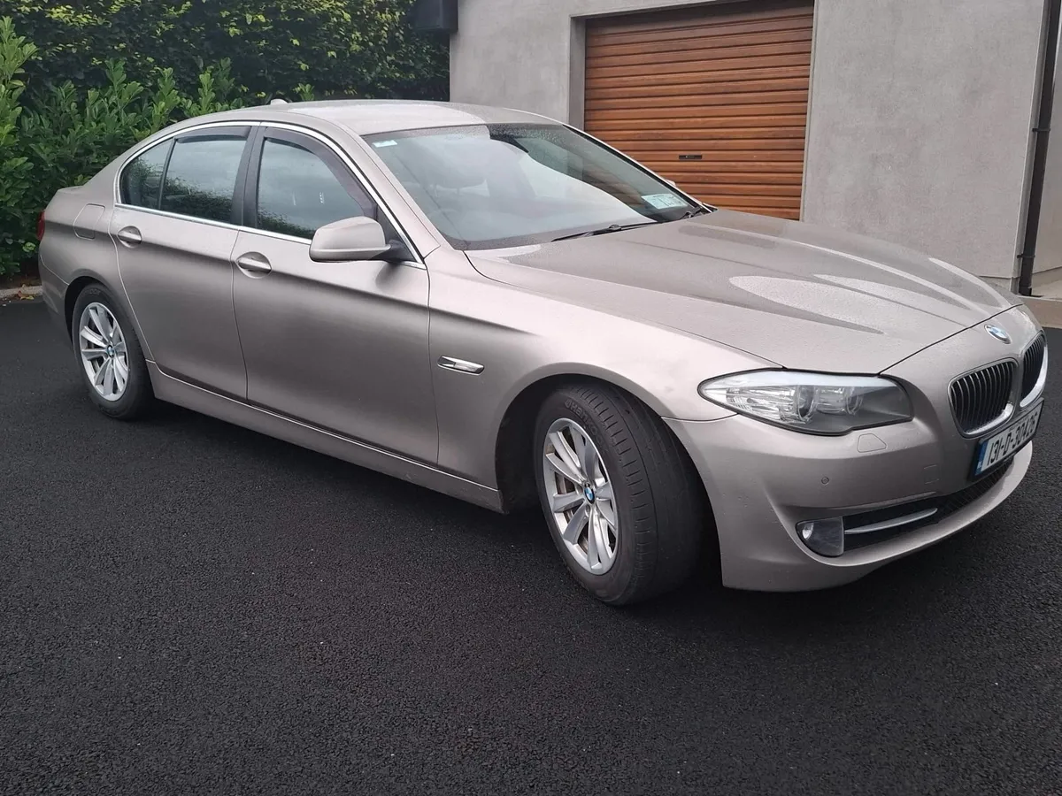 BMW 5-Series 2013 - Image 1