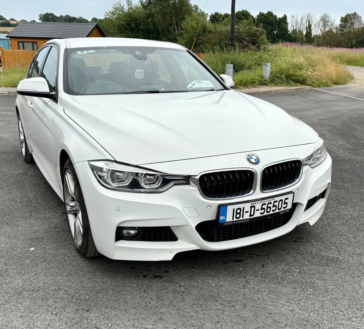 BMW 3-Series 2018 - Image 4