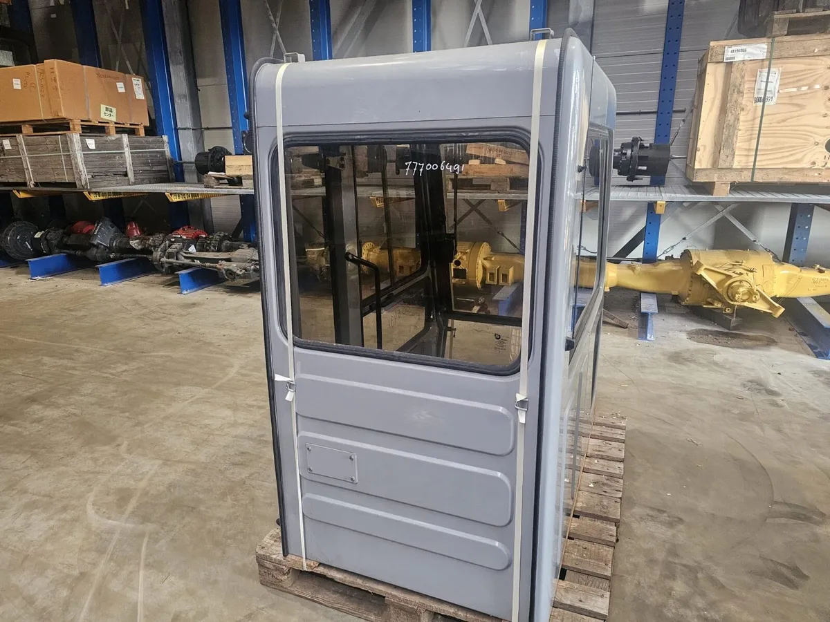 Hitachi Ex Series, “New Old Stock” Digger Cabs - Image 3