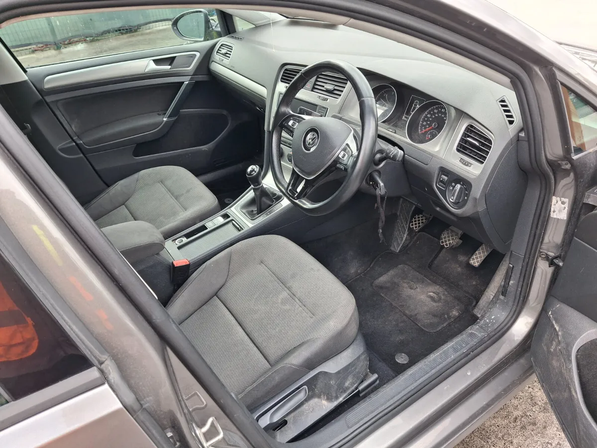 2015 Volkswagen Golf  1.6 Tdi - Image 4