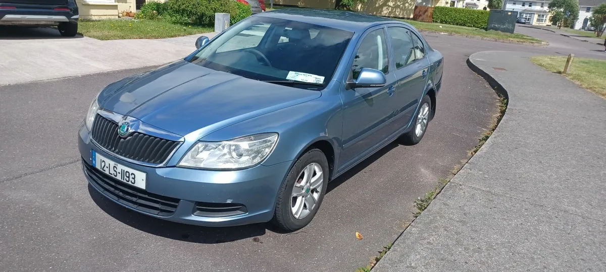 Skoda Octavia 2012 - Image 2