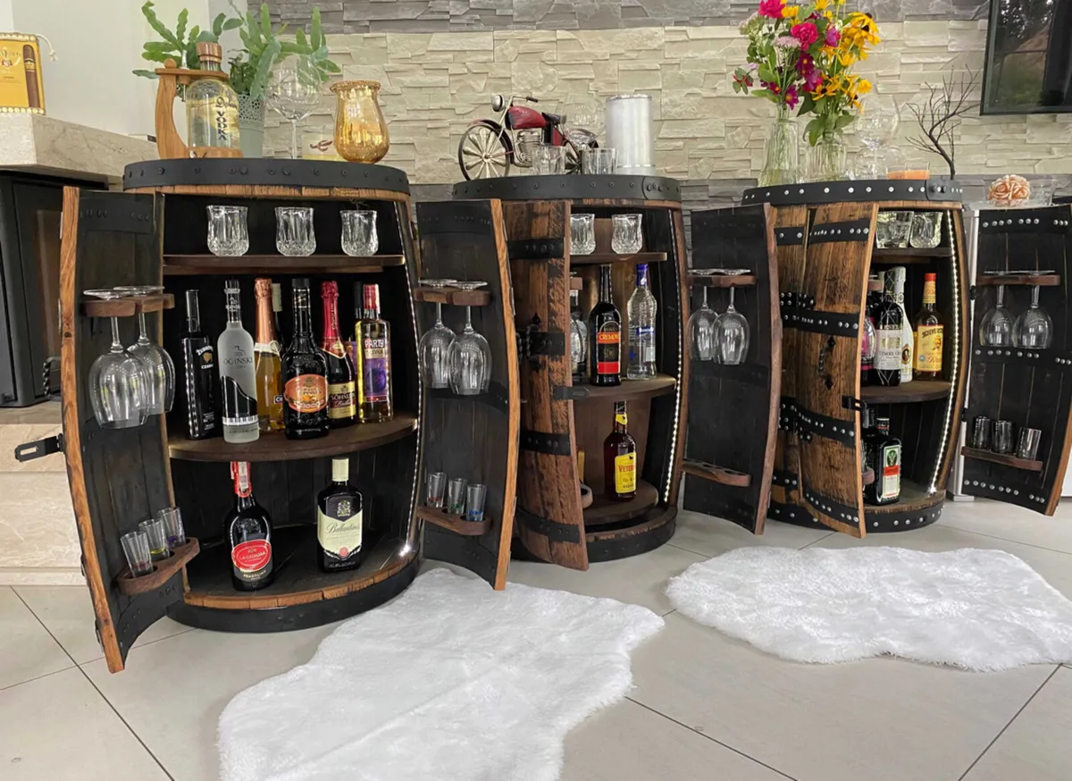 Personalised Whiskey Bar Barrel Liquor Cabinet Bar - Image 4