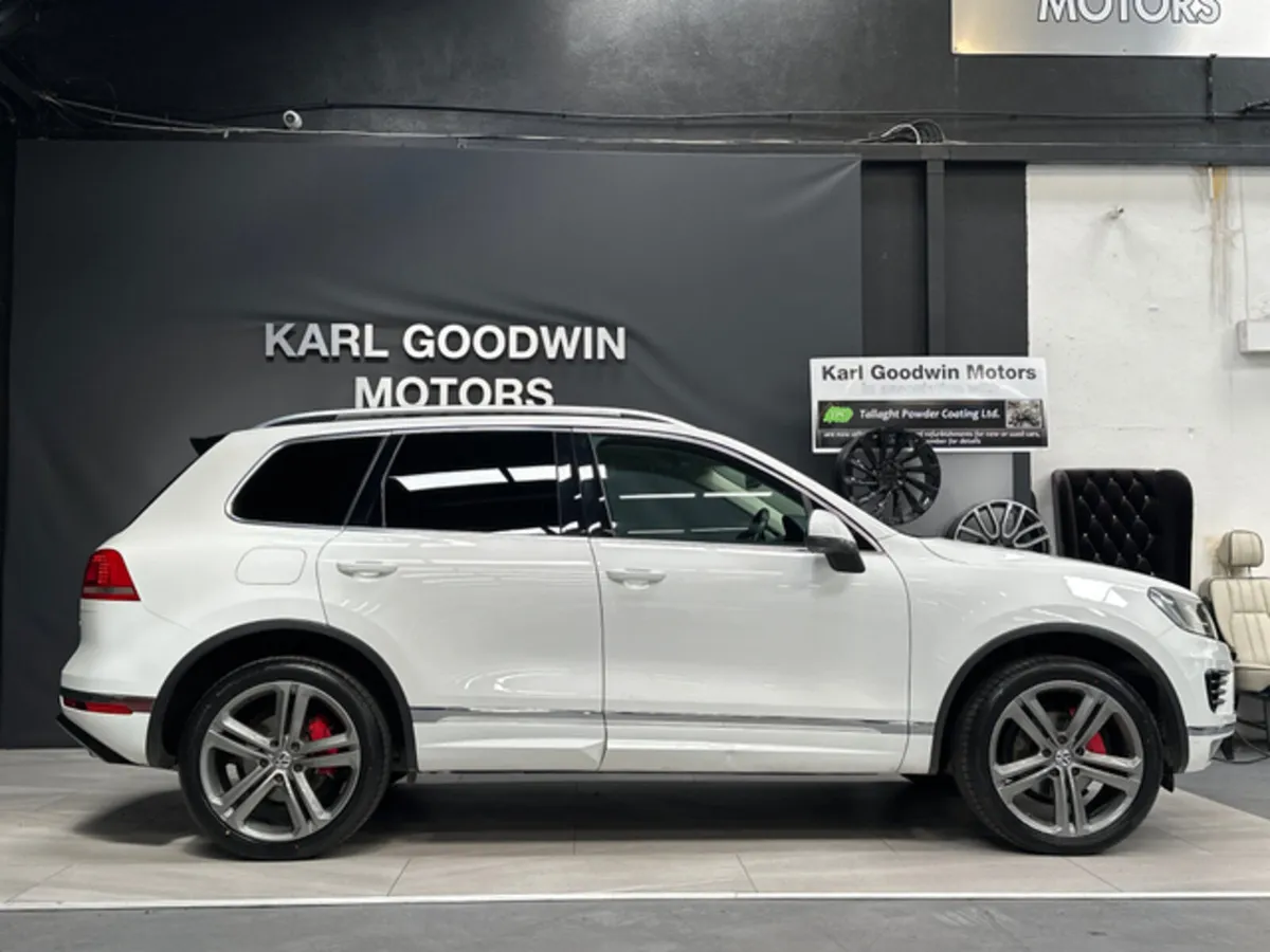 3.0 TDI 262BHP V6  AUTO N1 UTILITY - Image 4