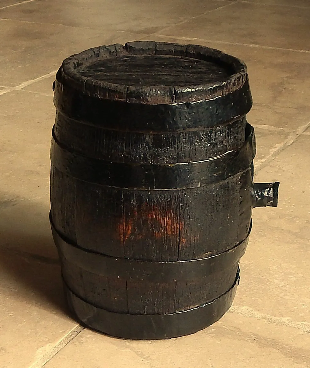 Small Vintage Oak Wine Barrel - Image 2