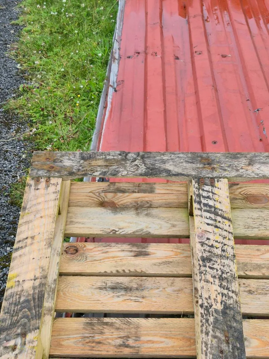 30 X10 FT USED CLADDING,GC + LELY GEMINI TEDDER VG - Image 3