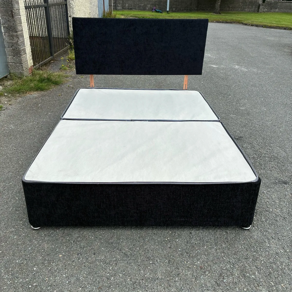 Black Double Bed - Image 4