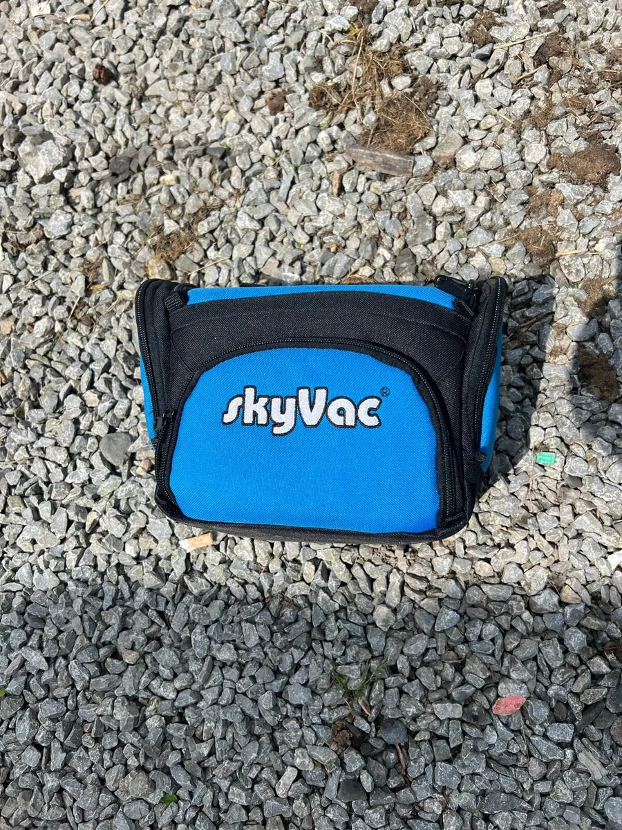 Gutter vacuum - Image 2
