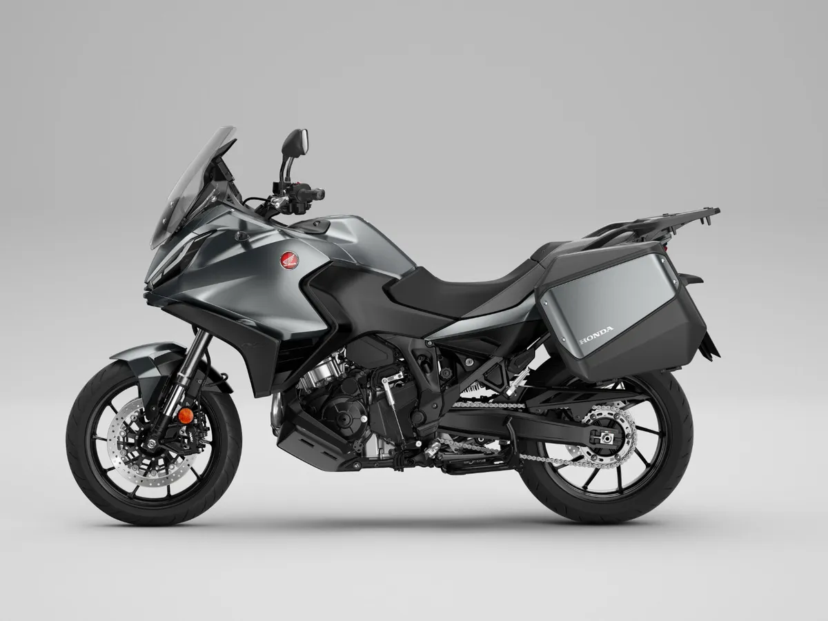 HONDA NT1100D **SPECIAL OFFER** - Image 4