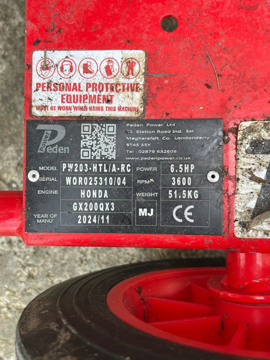 Pressure washer - Image 2
