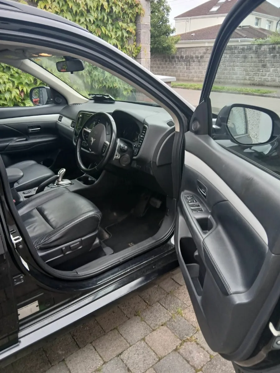 Mitsubishi Outlander 2014 GX4H - Image 3