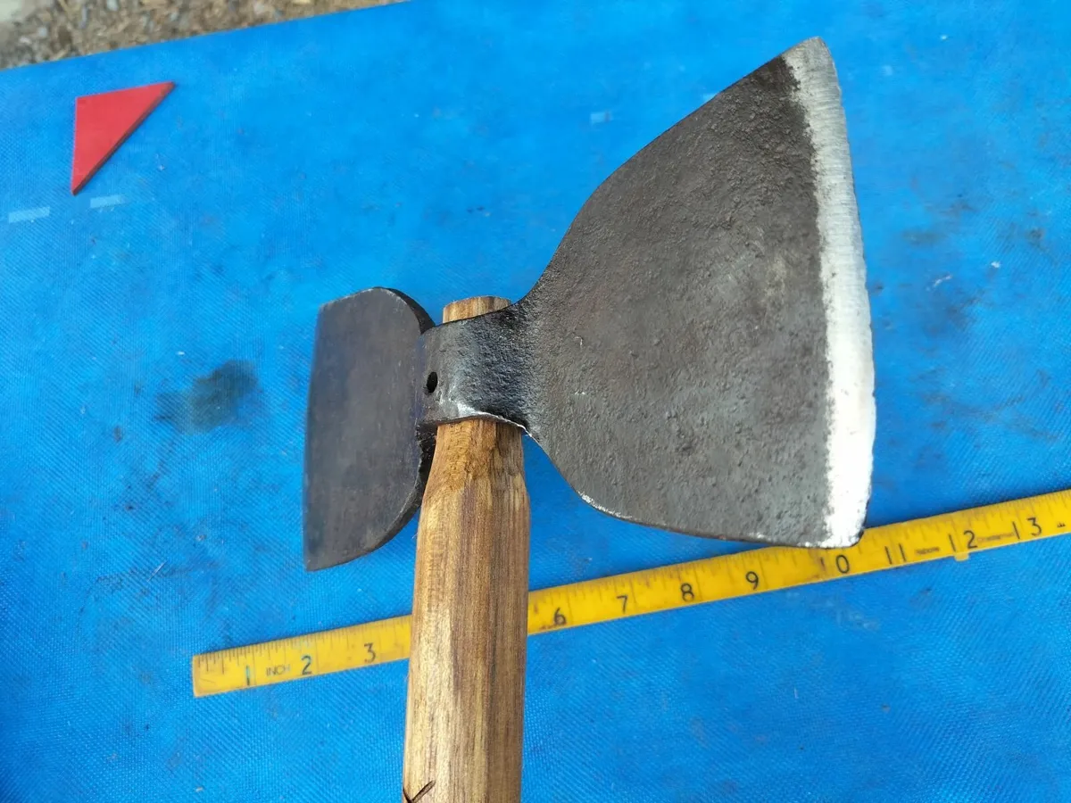 Double Bit Axe - Image 4