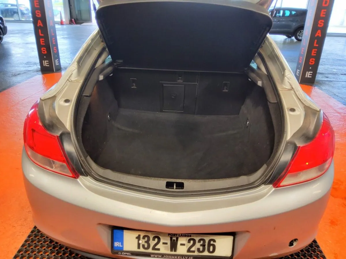 Opel Insignia 2.0cdti 130PS SC - Image 4