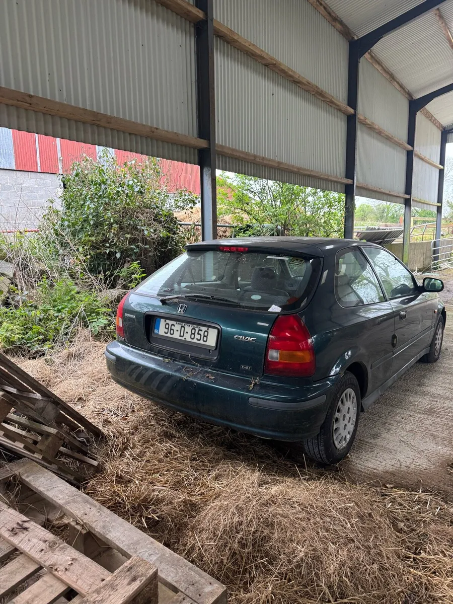 Civic 1.4 One owner - Image 1