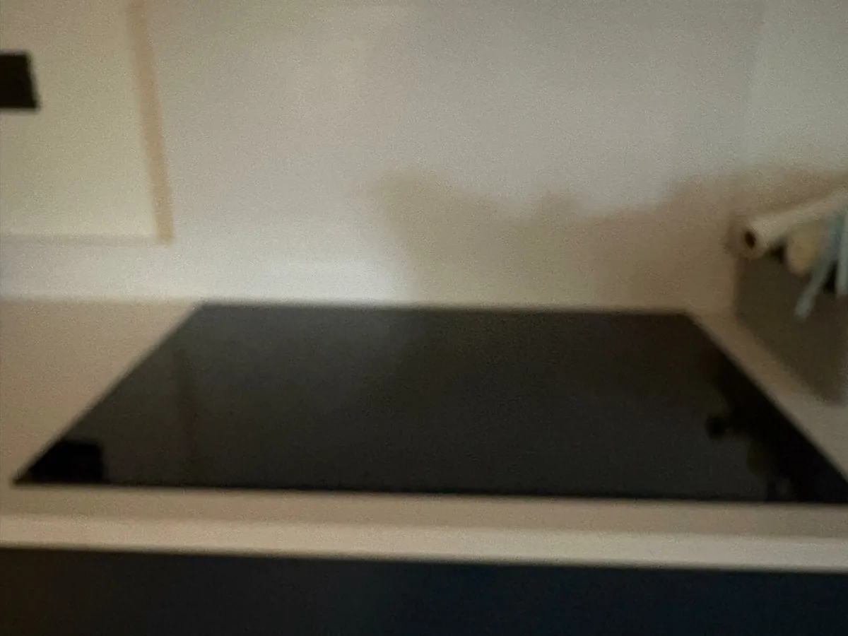 Neff induction hob & extractor - Image 2