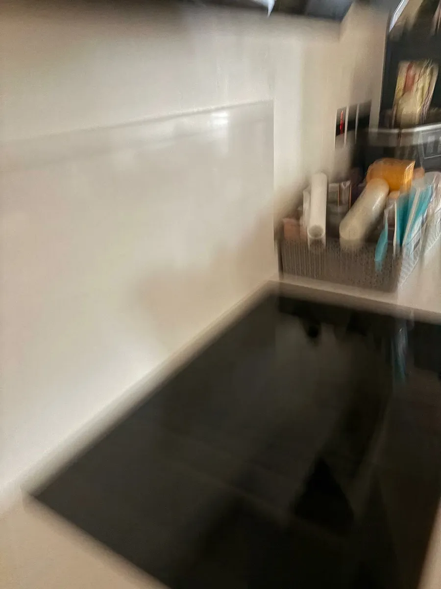 Neff induction hob & extractor - Image 3