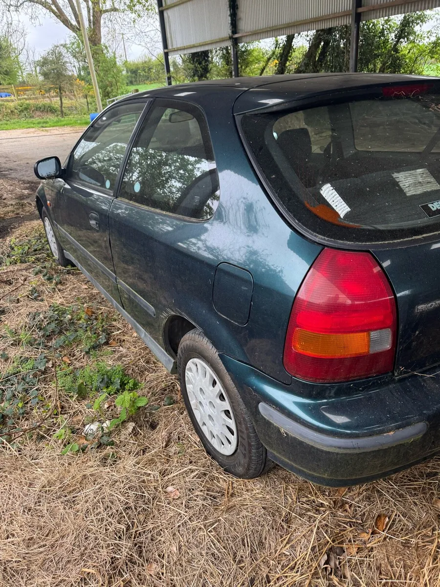 Civic 1.4 One owner - Image 3
