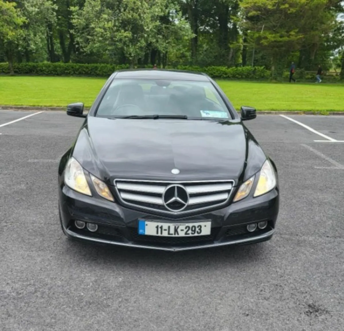 Mercedes-Benz E-Class 2011 - Image 1