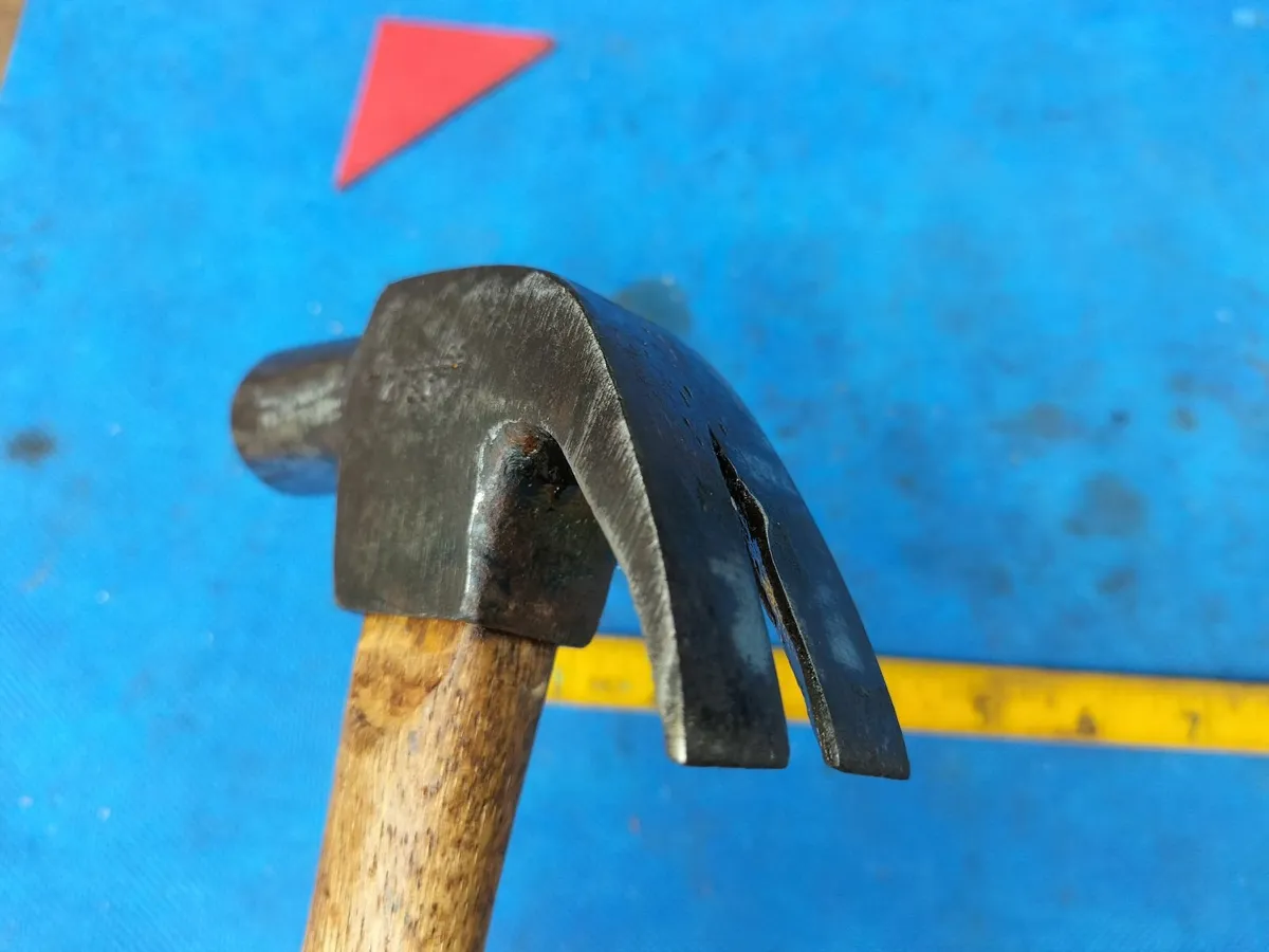 Claw Hammer by Whitehouse - Image 2