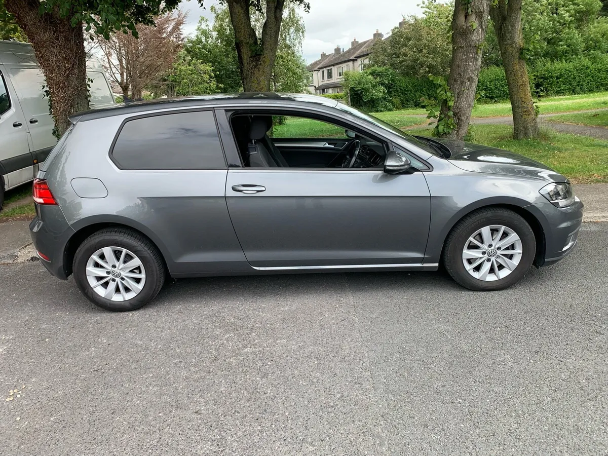 VW 1.6D Golf Van 2018 Auto - Image 4