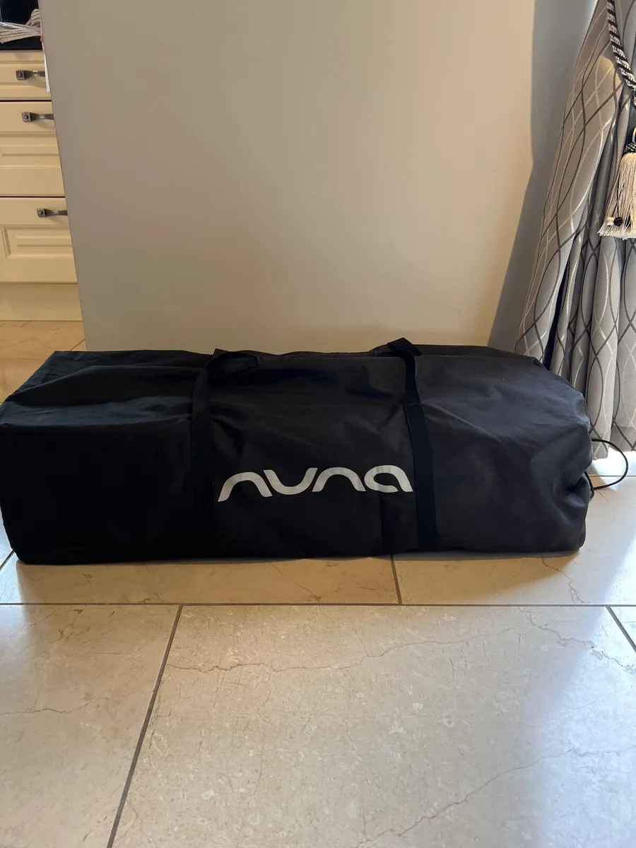 Nuna Sena Travel Cot - Image 2