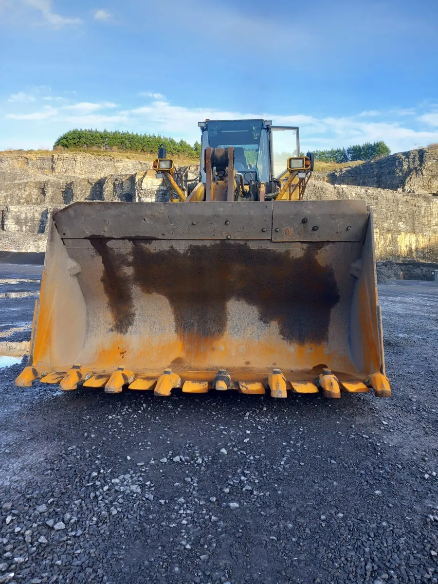Komatsu WA600-6 - Image 4