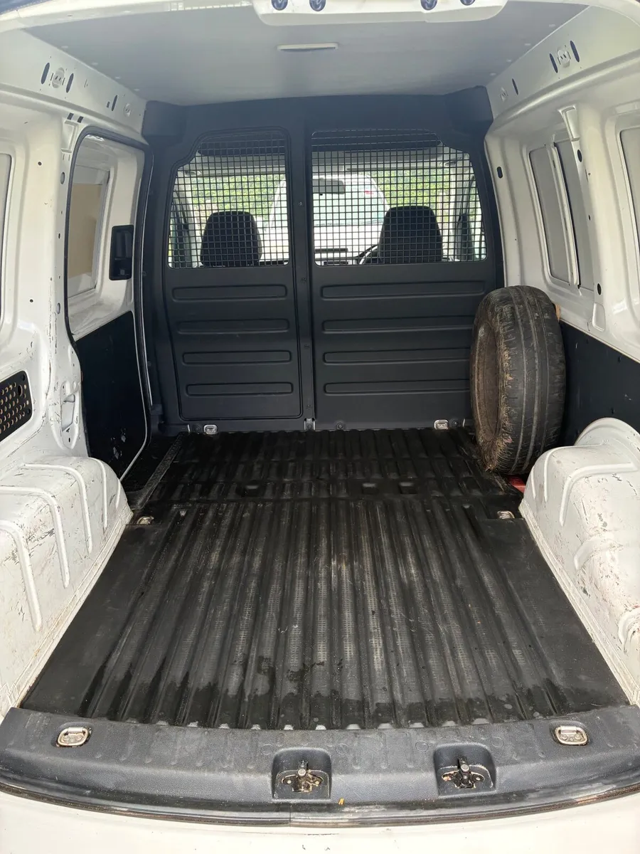 Volkswagen Caddy 2016 - Image 4