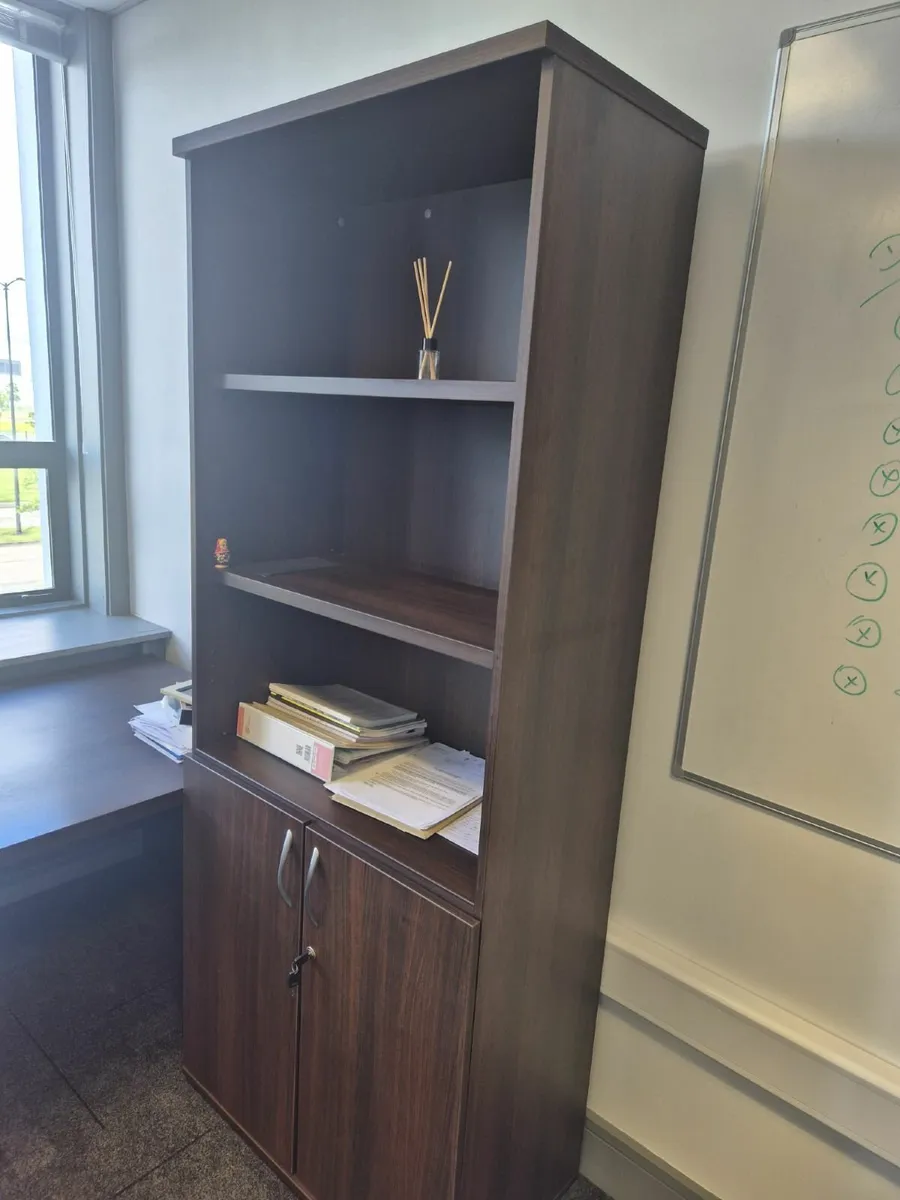 Office furniture - Image 3
