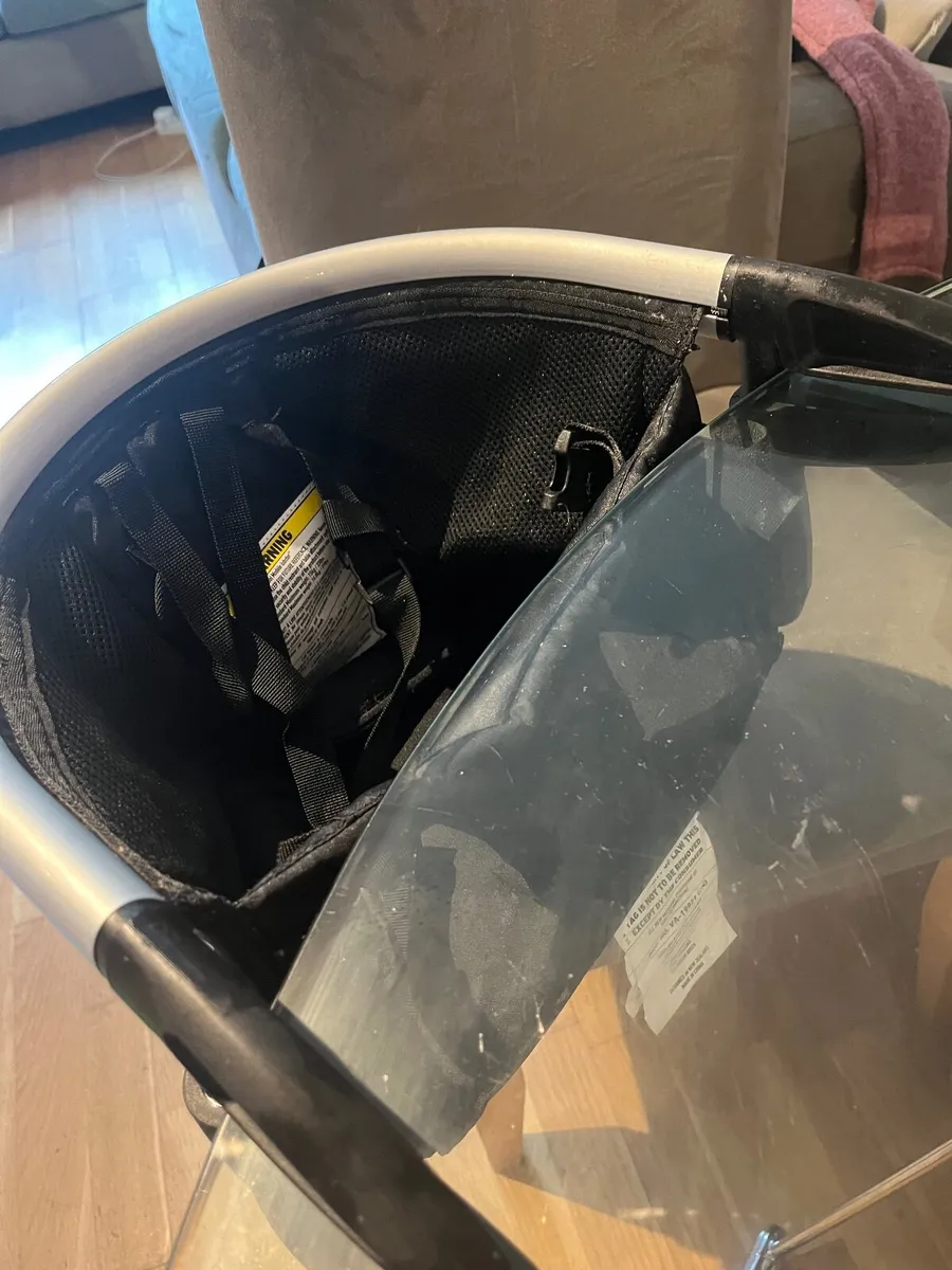 Portable high chair - Image 1