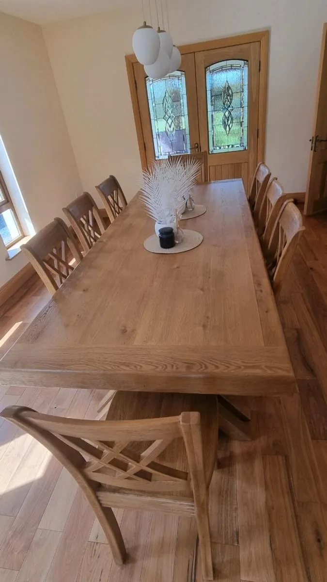 Dining Room Table & chairs - Image 1