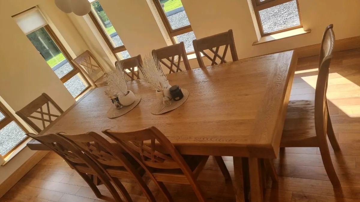Dining Room Table & chairs - Image 3