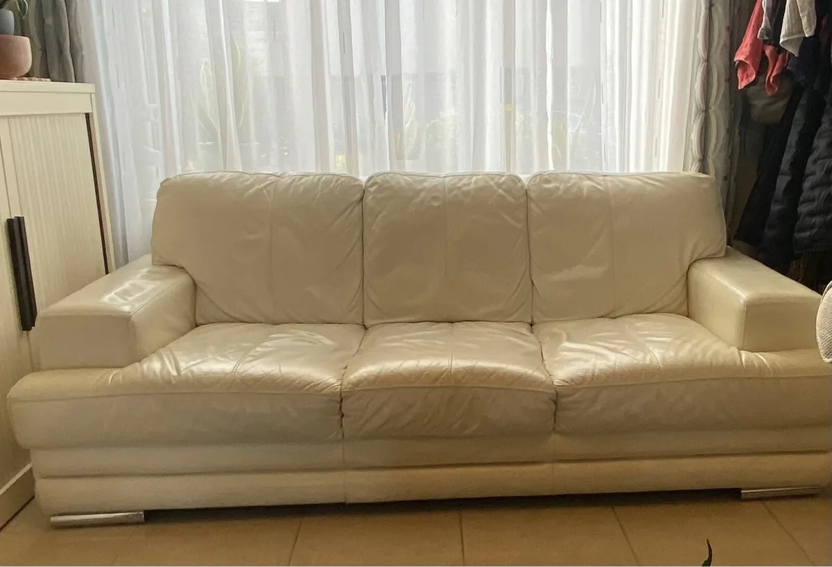 3 seater sofa