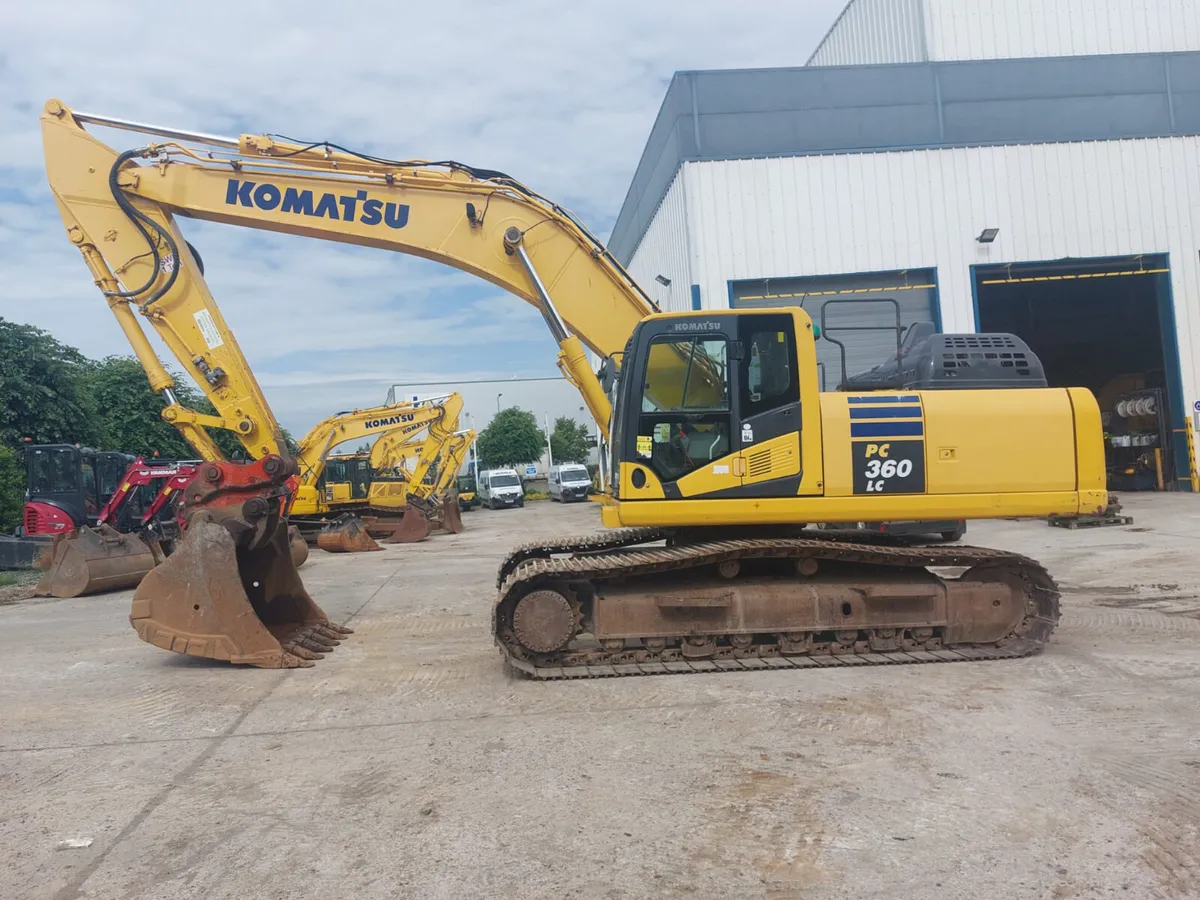 Komatsu PC360LC-11 - Image 1