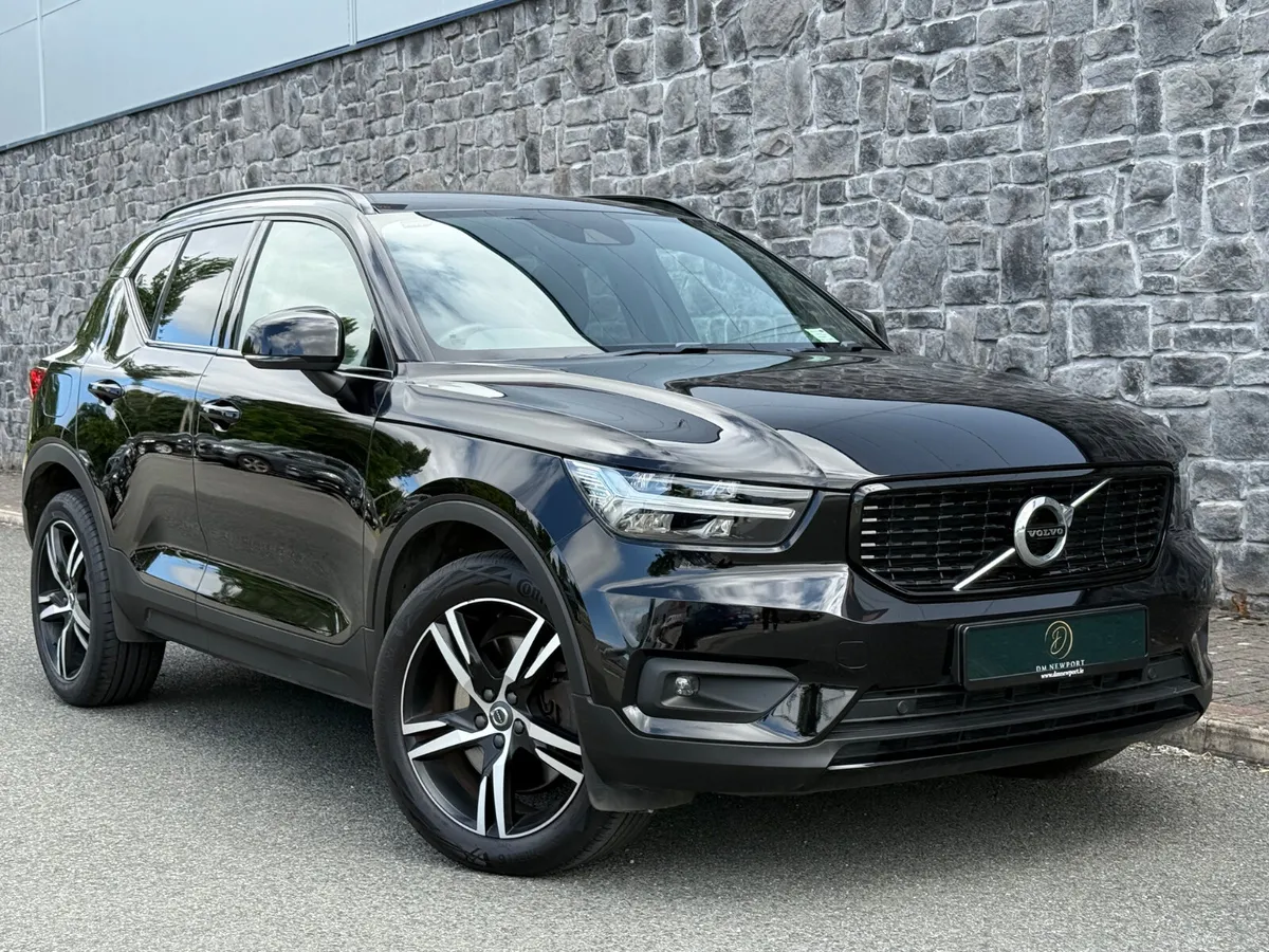 2021 Volvo XC40 R Design T4 1.5 Recharge - Image 1