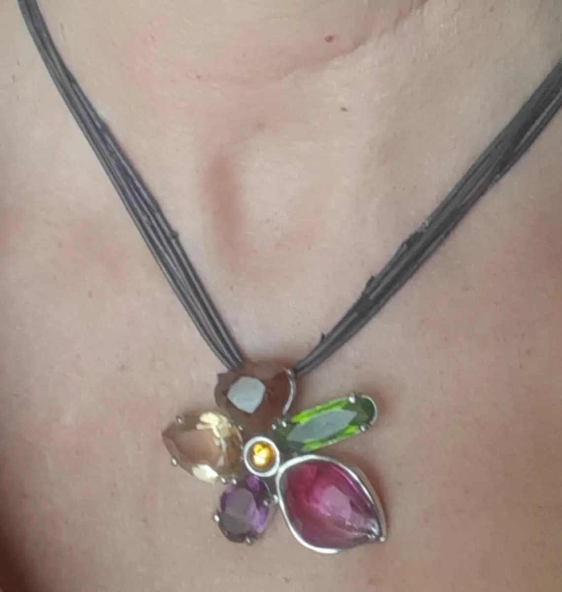 Unique Swarovski flower crystal pendant 20+yrs old - Image 1