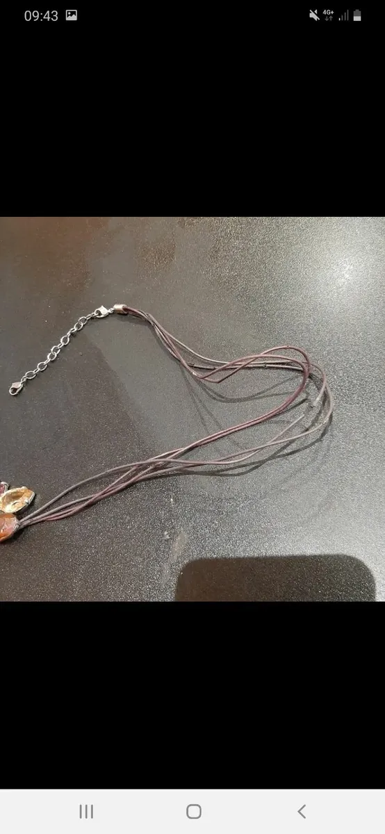 Unique Swarovski flower crystal pendant 20+yrs old - Image 3