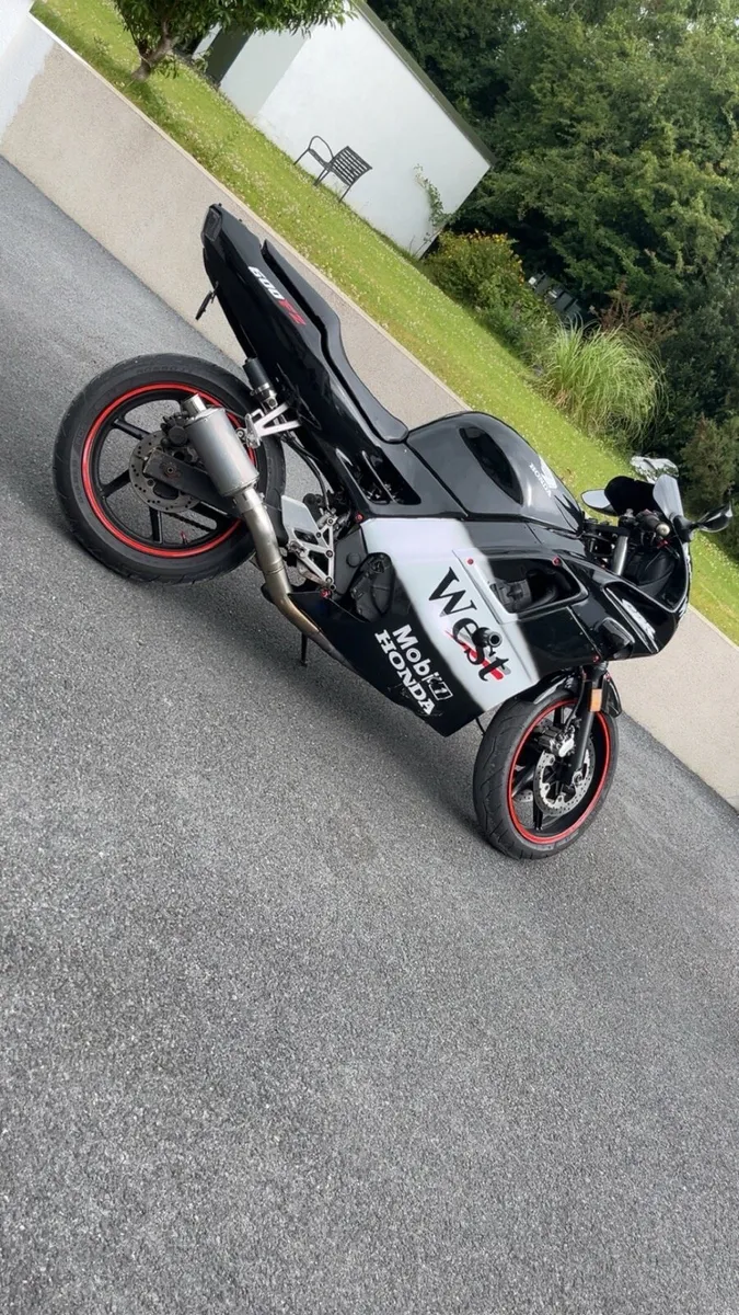 Honda CBR600 F2 - Image 4