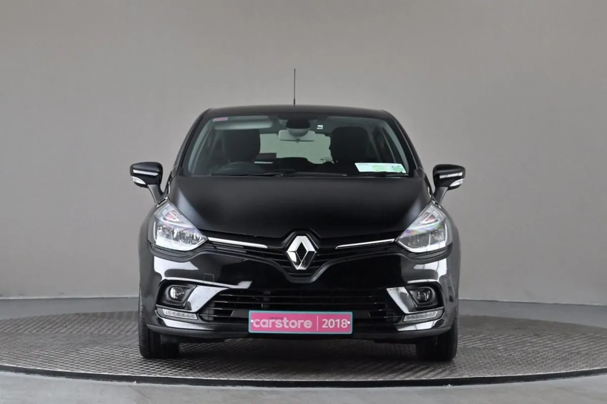 Renault Clio 1.2 Dynamique 75bhp SAT NAV Petr 5spd - Image 2