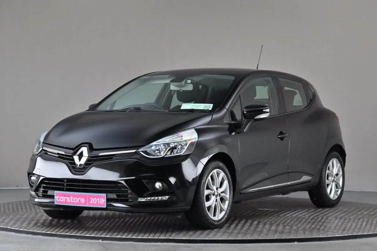 Renault Clio 1.2 Dynamique 75bhp SAT NAV Petr 5spd - Image 3