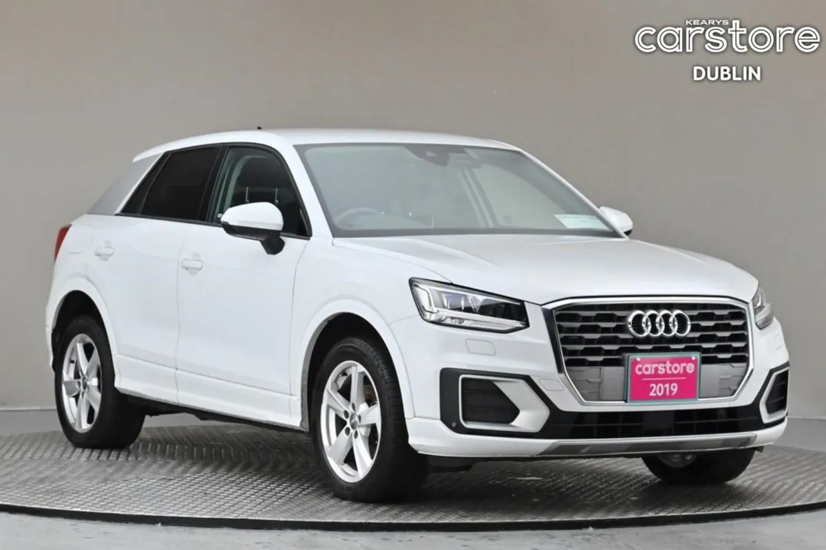 Audi Q2 1.0 Tfsi S-tr0nic 115BHP  reverse Cam par - Image 1