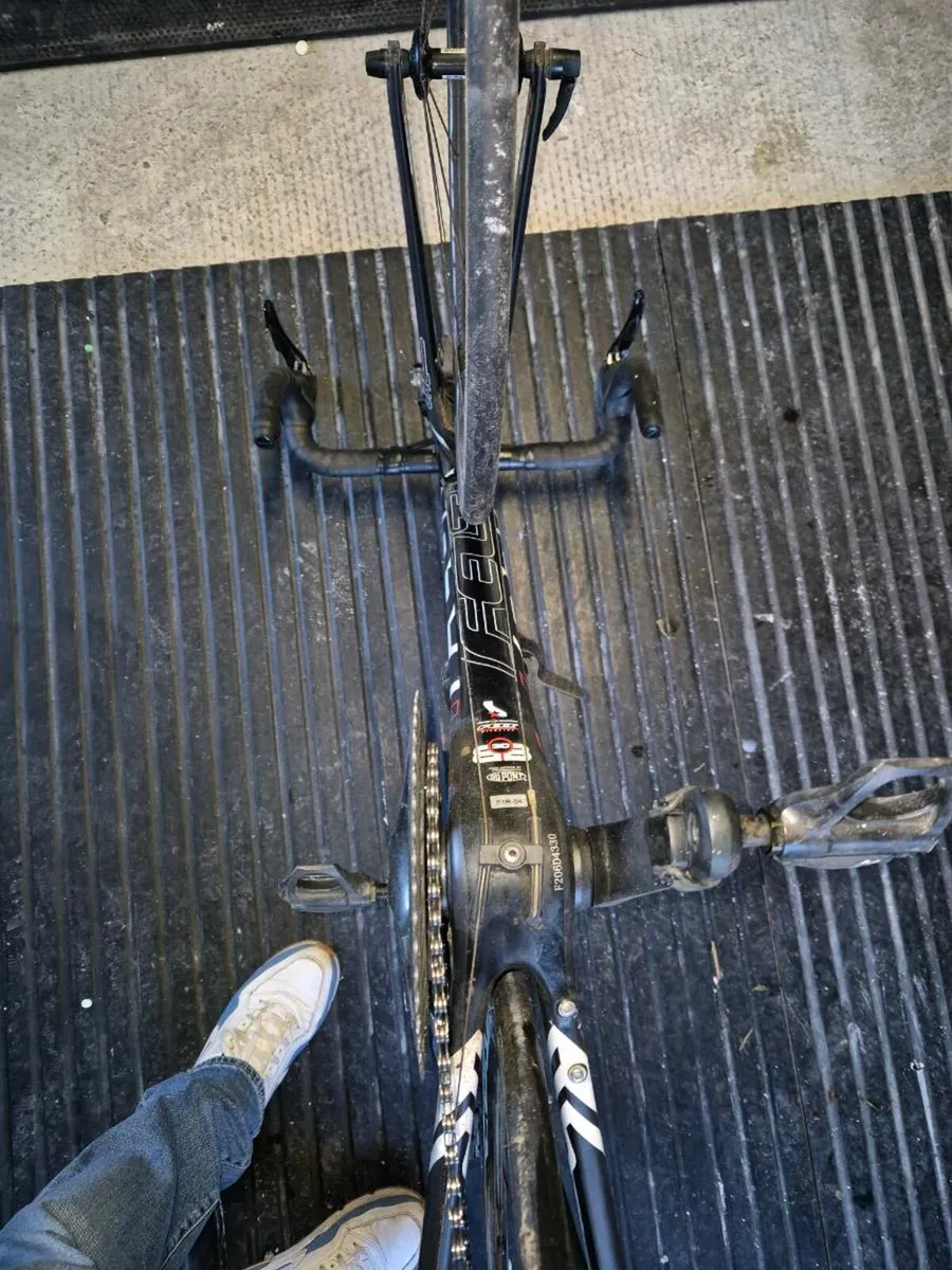 Felt F1 Road Bike - Image 2